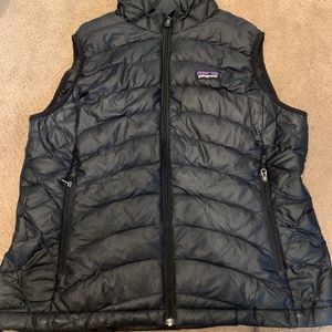 Patagonia Down puffy vest size M